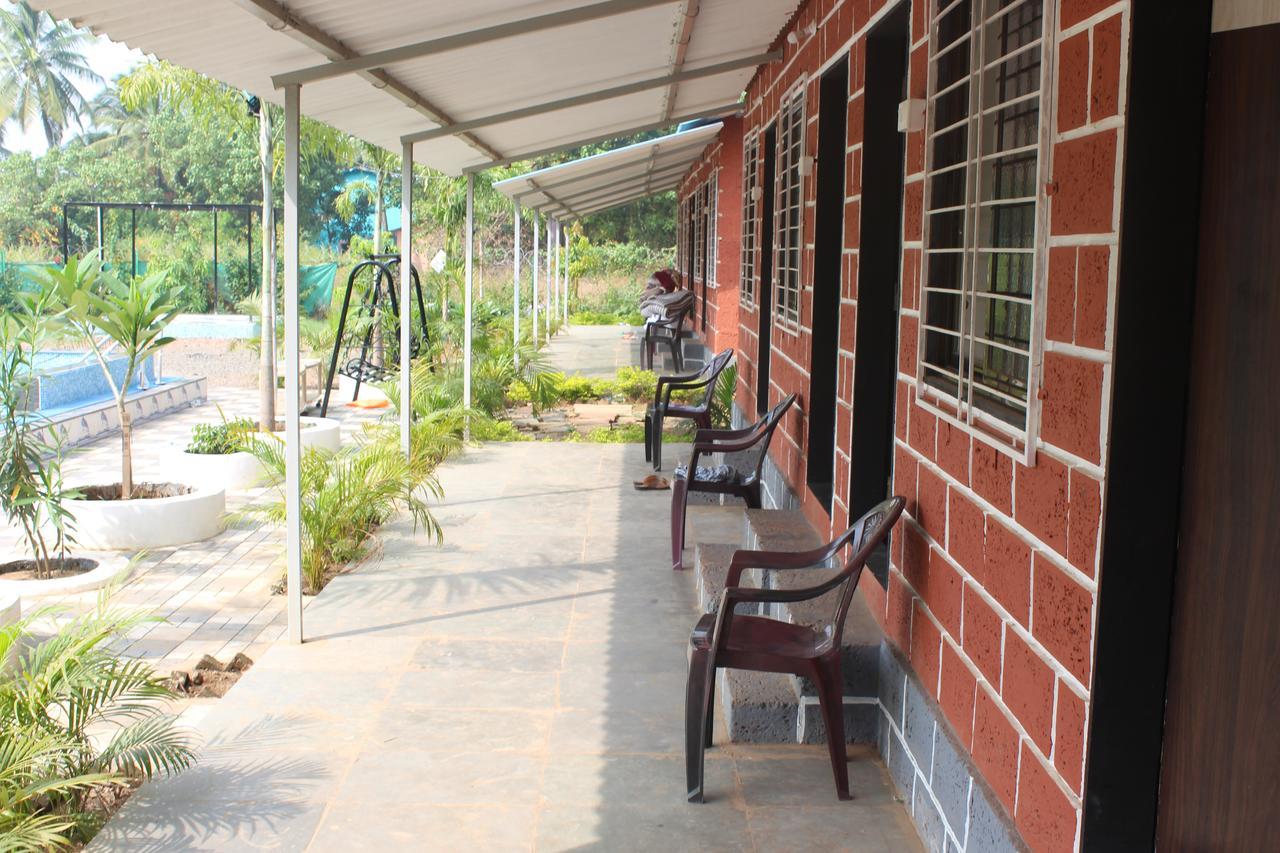 Sai Kishan Resort Kashid Buitenkant foto