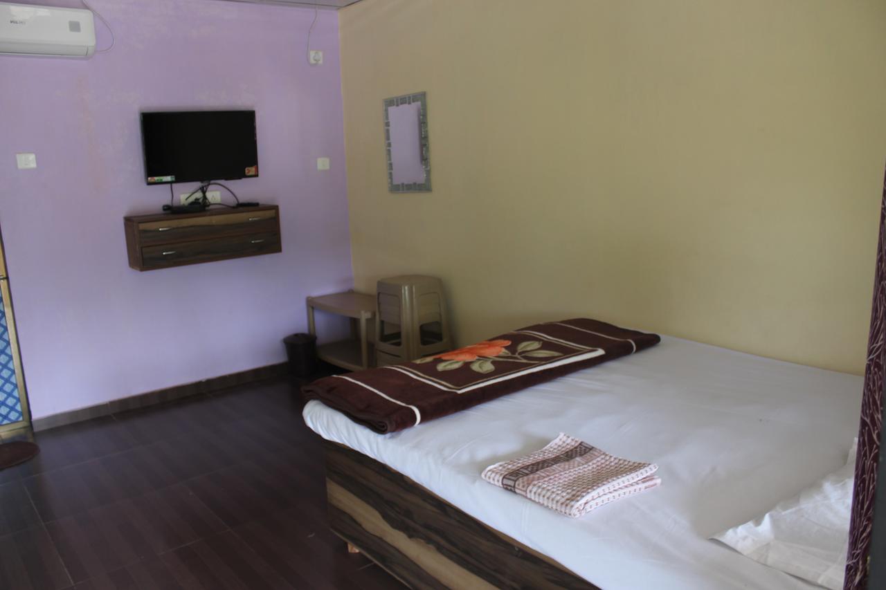 Sai Kishan Resort Kashid Buitenkant foto